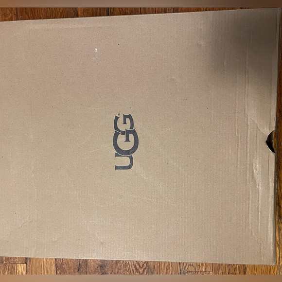 Classic Tall Ugg Boots - Picture 9 of 9